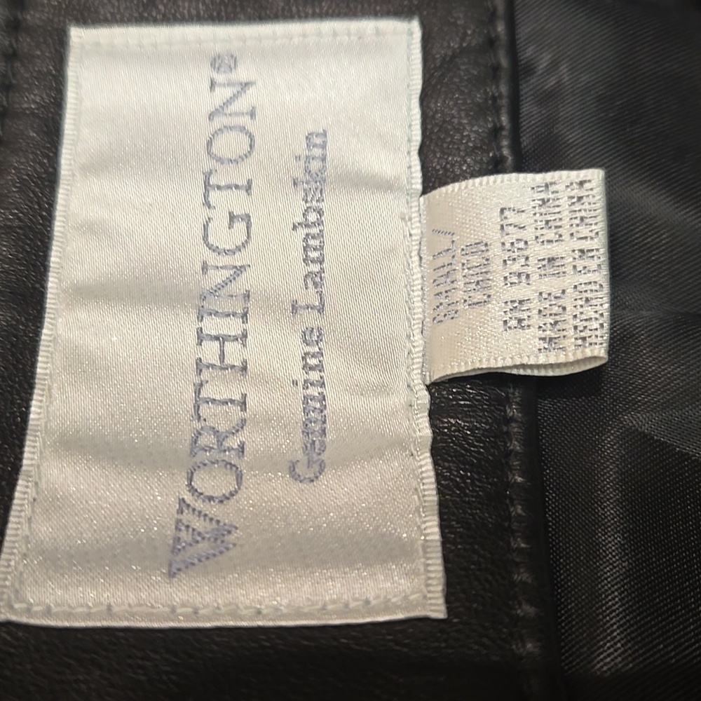 Worthington Genuine Lambskin Black Quilted Leather Jacket - SMALL - Picture 2 of 9